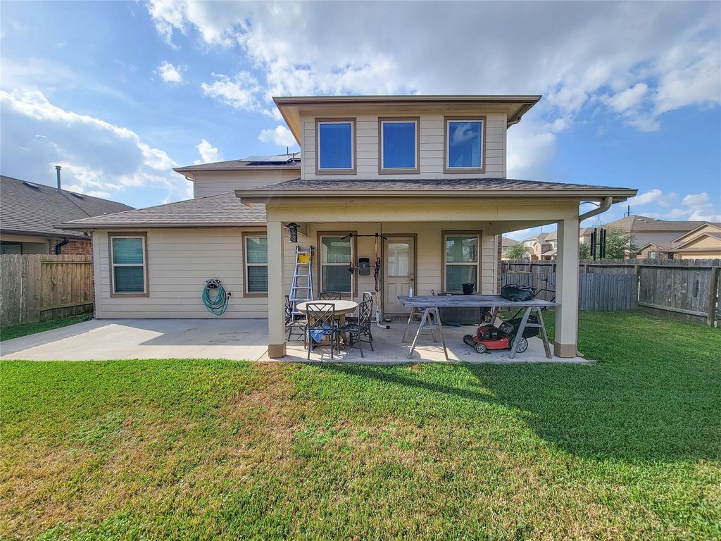 Photo of 8003 Ecru Lane, Rosharon, TX 77583 (MLS # 56065056)
