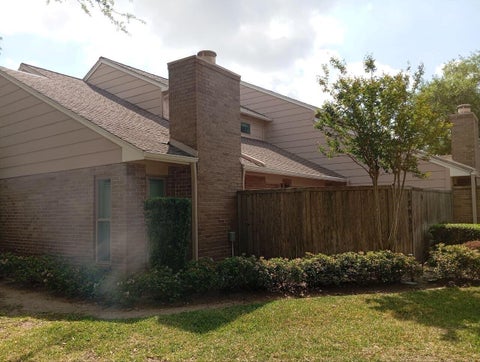 Photo of 13935 Hollowgreen Drive, Houston, TX 77082 (MLS # 2156889)