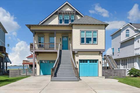 Photo of 1534 Windsong Way, Tiki Island, TX 77554 (MLS # 68574425)