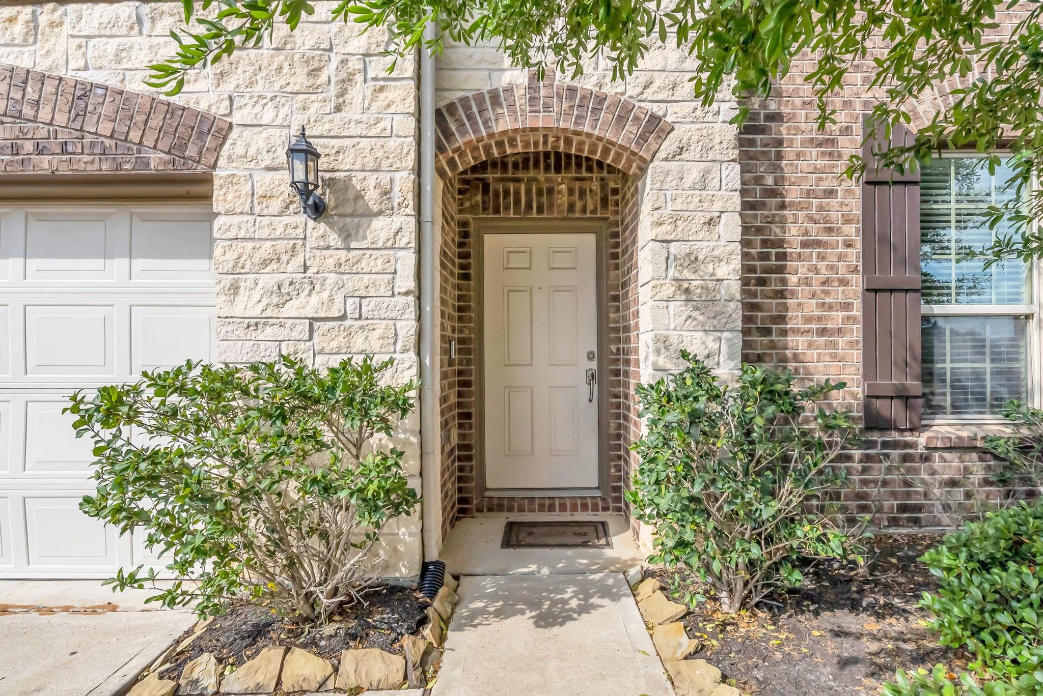 30125 Prairie Creek Court