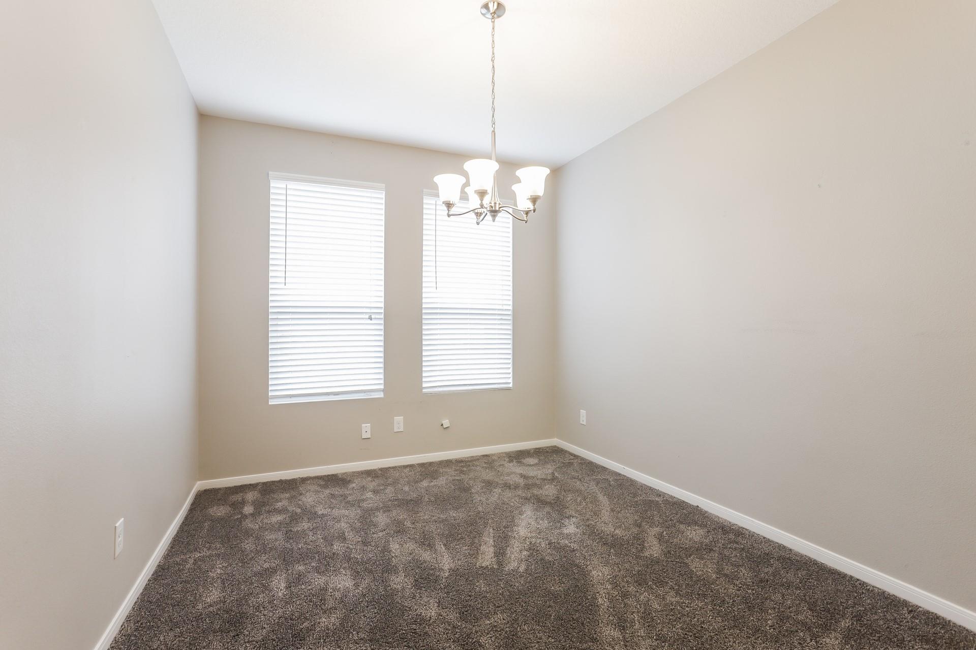 1826 Sun Point Court