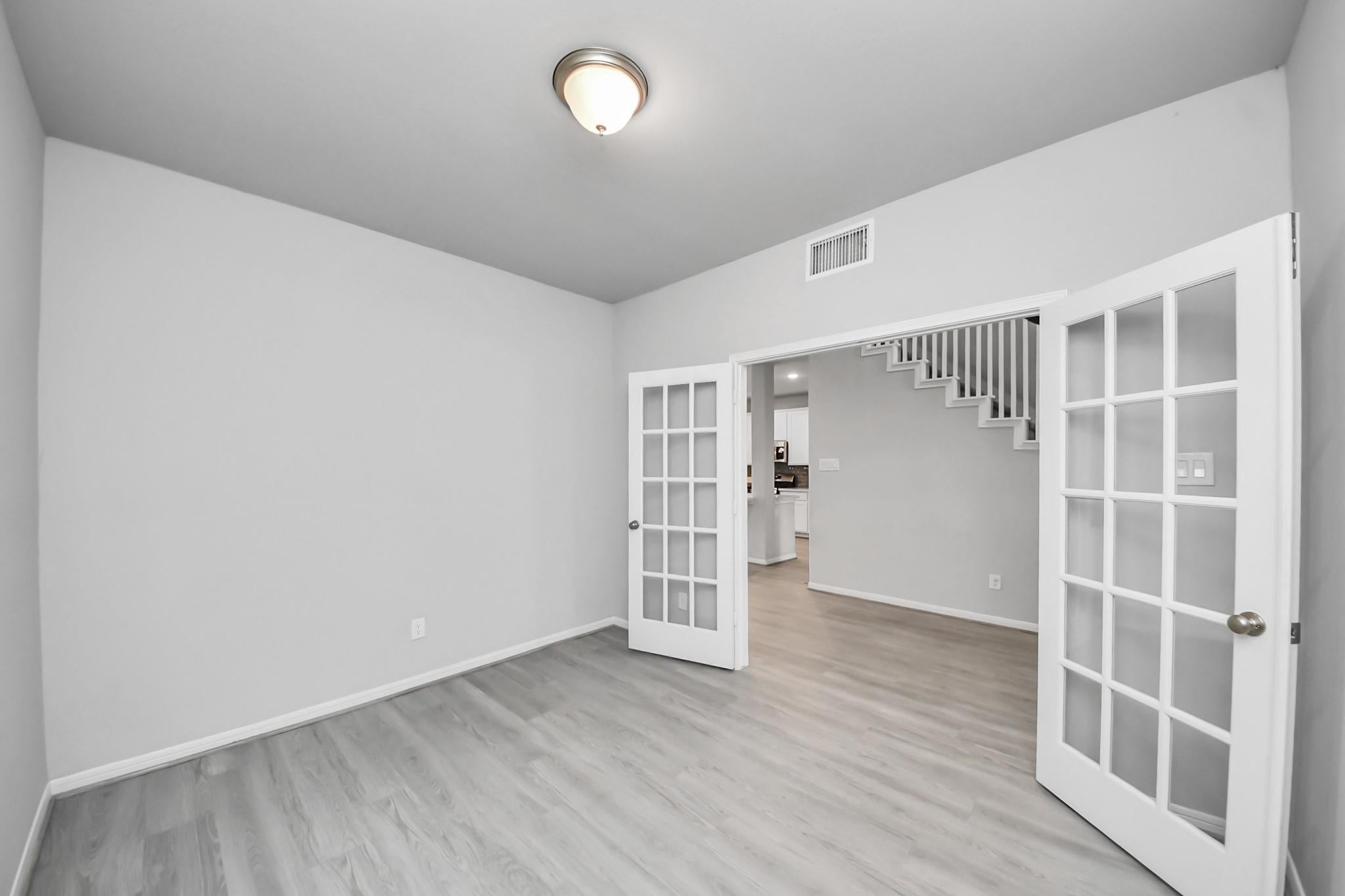 3102 Trishelle Court