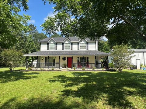 Photo of 1300 Fm 3460 Road, Shepherd, TX 77371 (MLS # 85807520)