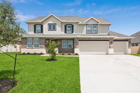 Photo of 12614 Old Fashion Circle, Mont Belvieu, TX 77535 (MLS # 34974198)