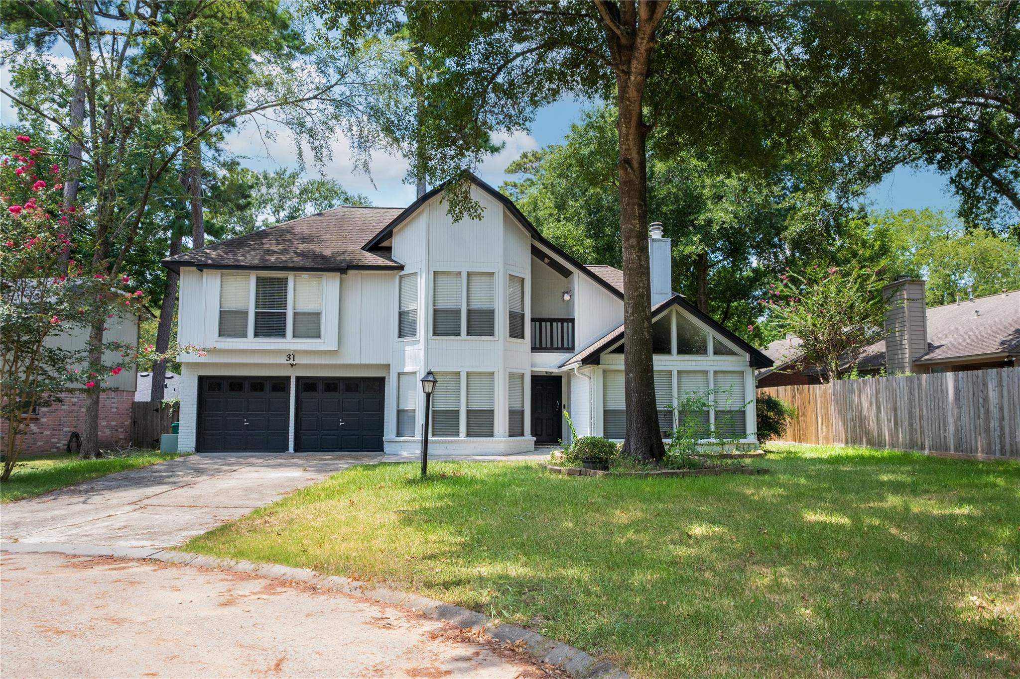 31 N Drifting Leaf Court
