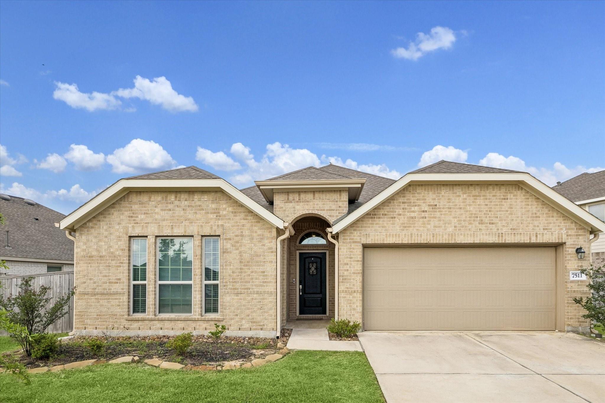 7511 Greenbriar Canyon Lane