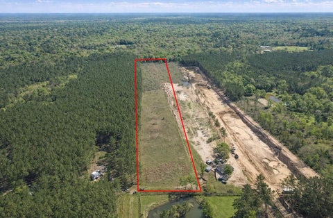 Photo of 925 County Line Rd Road, Shepherd, TX 77371 (MLS # 58045311)