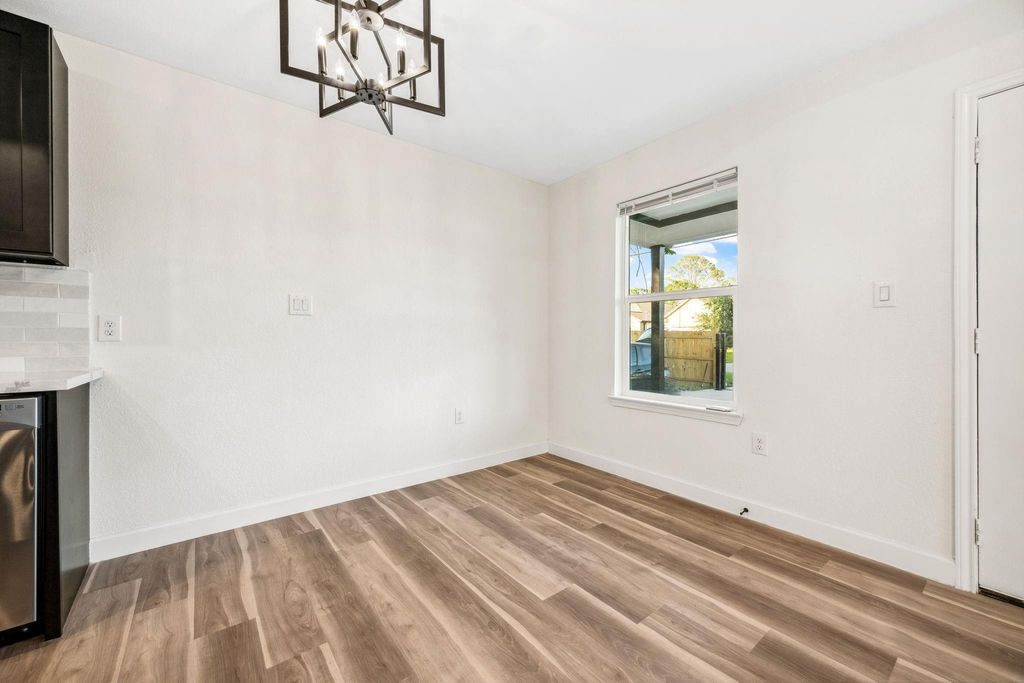 Photo of 6321 Joe Louis Lane, Houston, TX 77091 (MLS # 94648427)