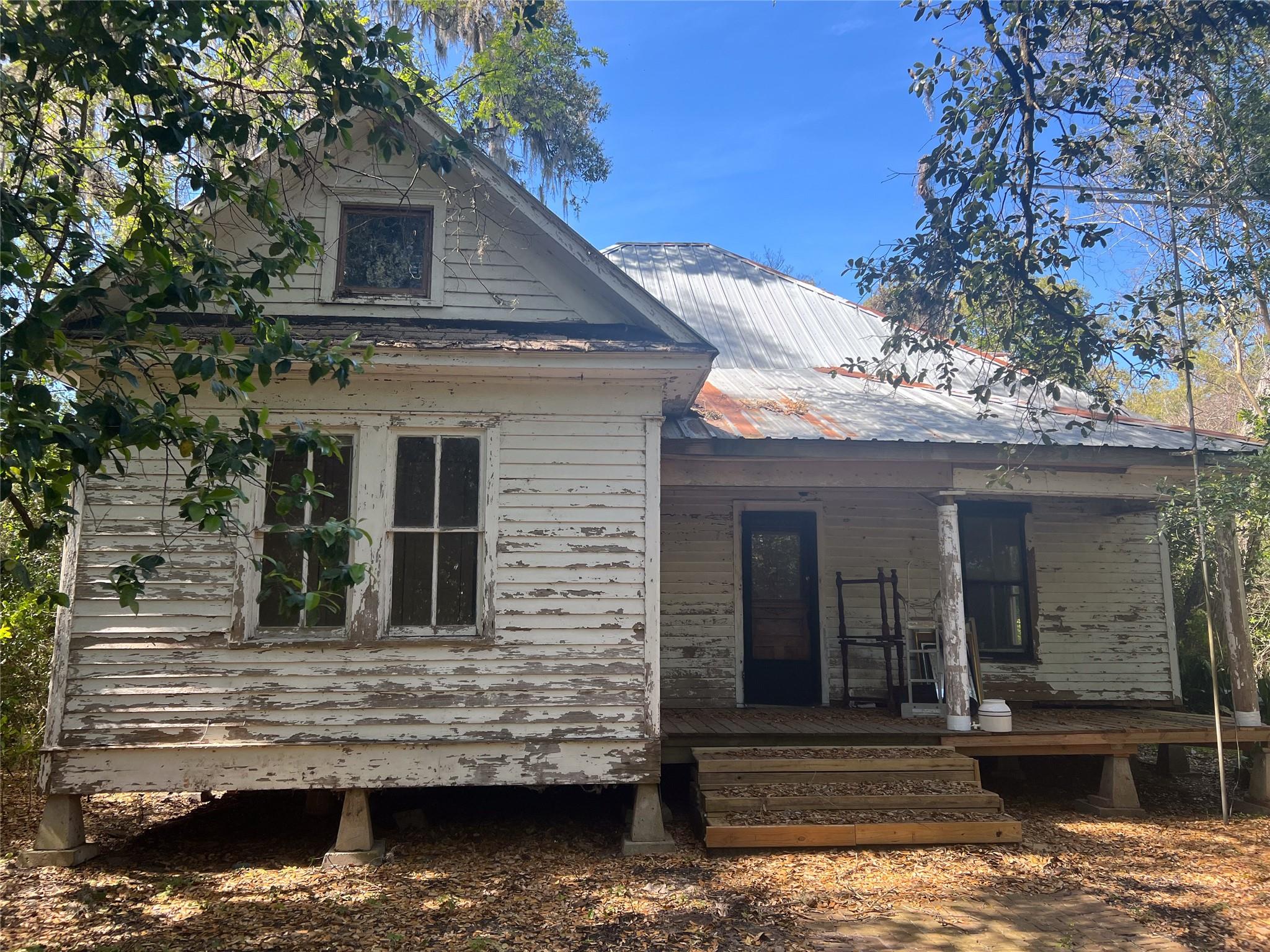 515 County Road 728b