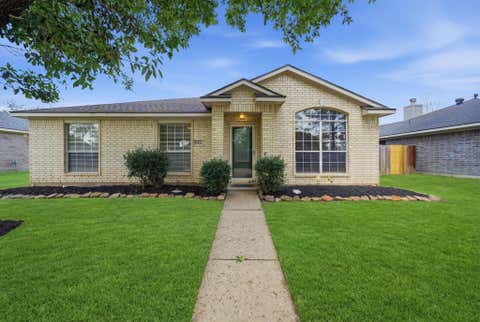 Homes For Rent - 15330 Geral Lane<br/> Houston, TX 77084
