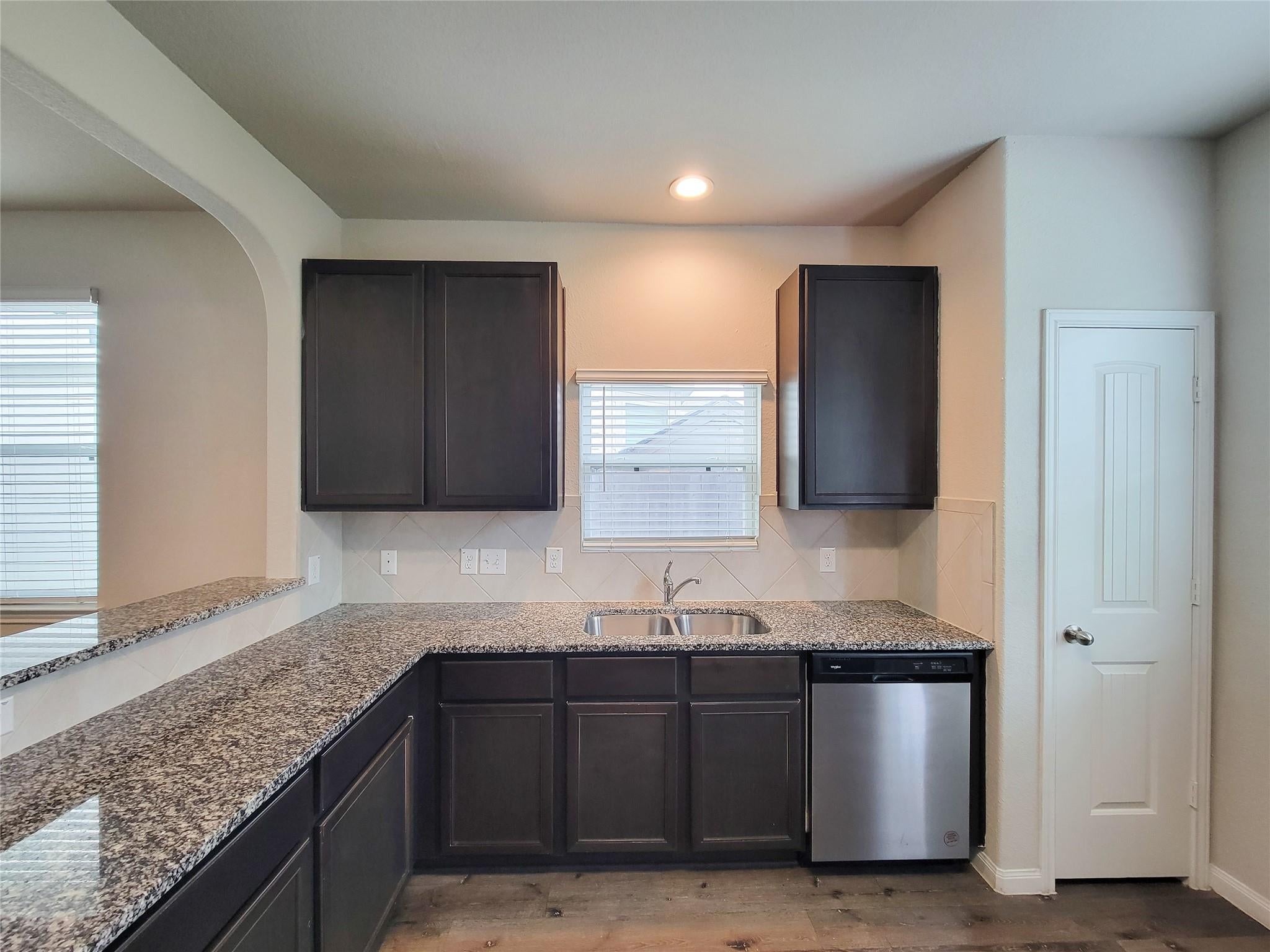 4918 Purple Wisteria Lane