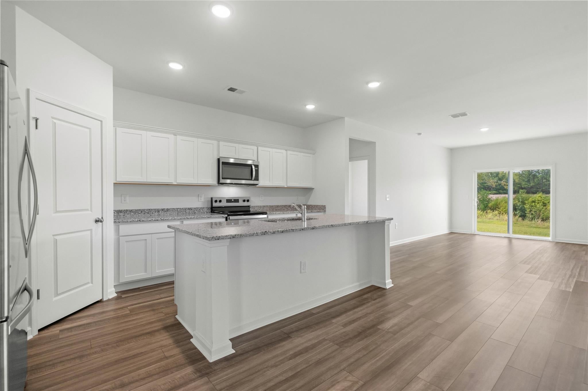 7719 Enchanted Pearl Drive
