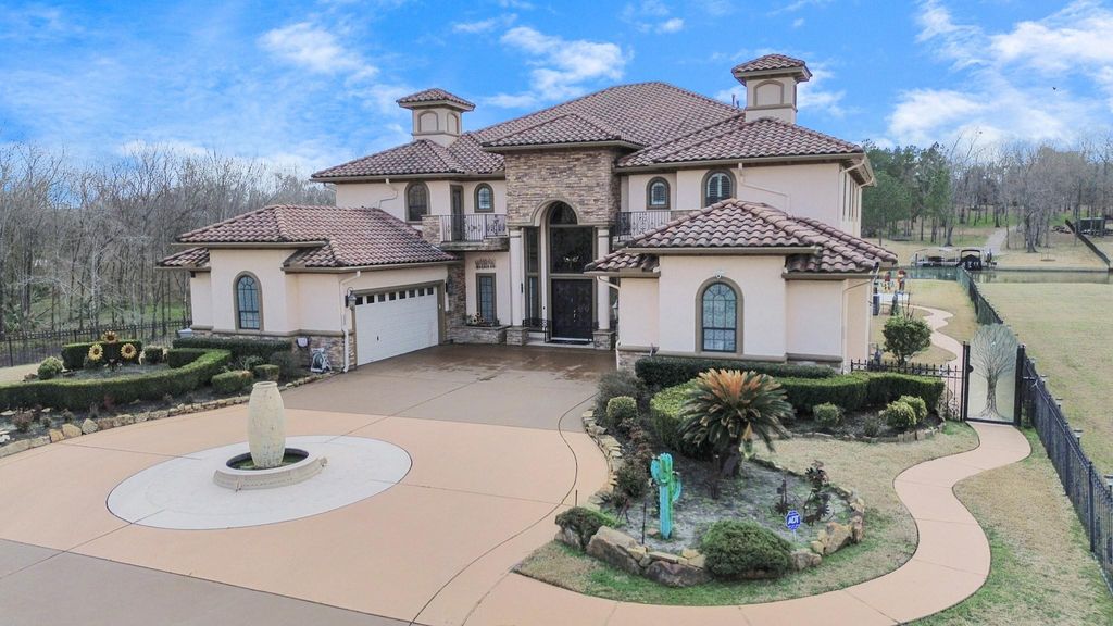 Photo of 11503 Renaissance Drive, Montgomery, TX 77356 (MLS # 54651169)