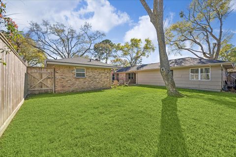 Tiny photo for 5918 Dumfries Drive, Houston, TX 77096 (MLS # 75785504)