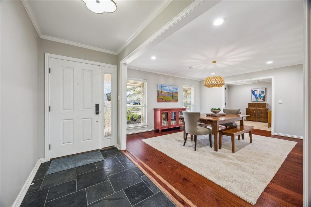 Photo of 5918 Dumfries Drive, Houston, TX 77096 (MLS # 75785504)