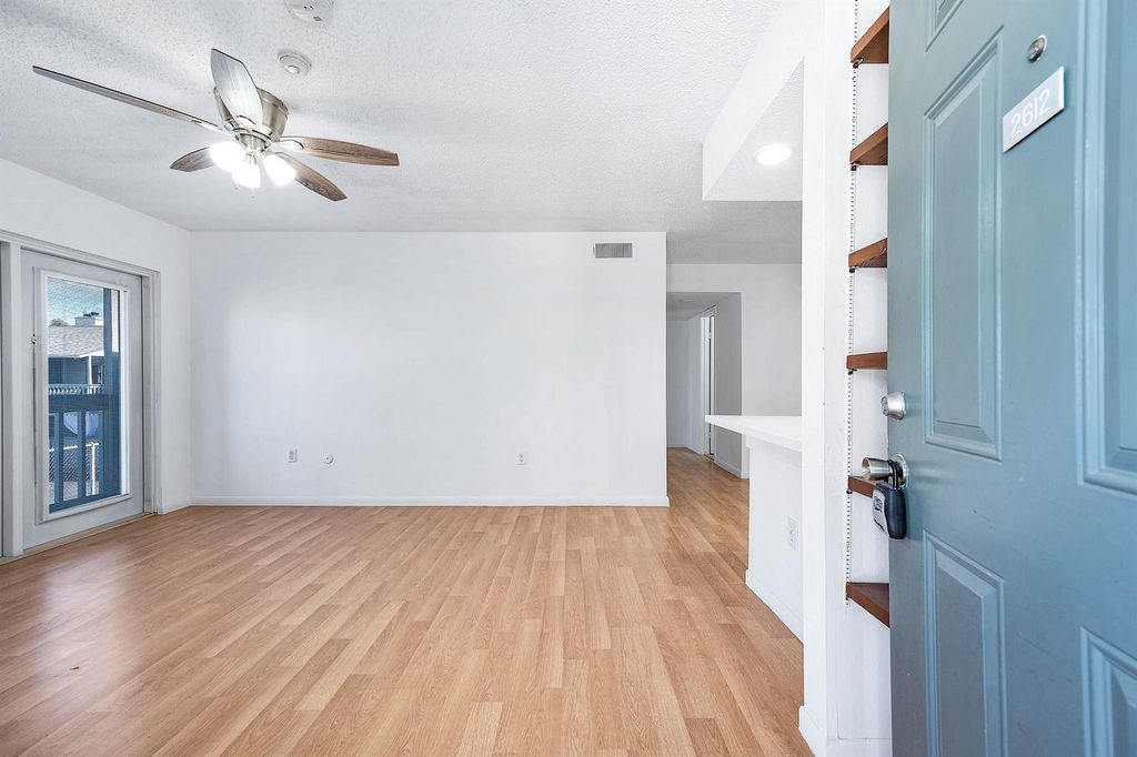 Photo of 260 El Dorado Boulevard #2612, Houston, TX 77598 (MLS # 11921353)