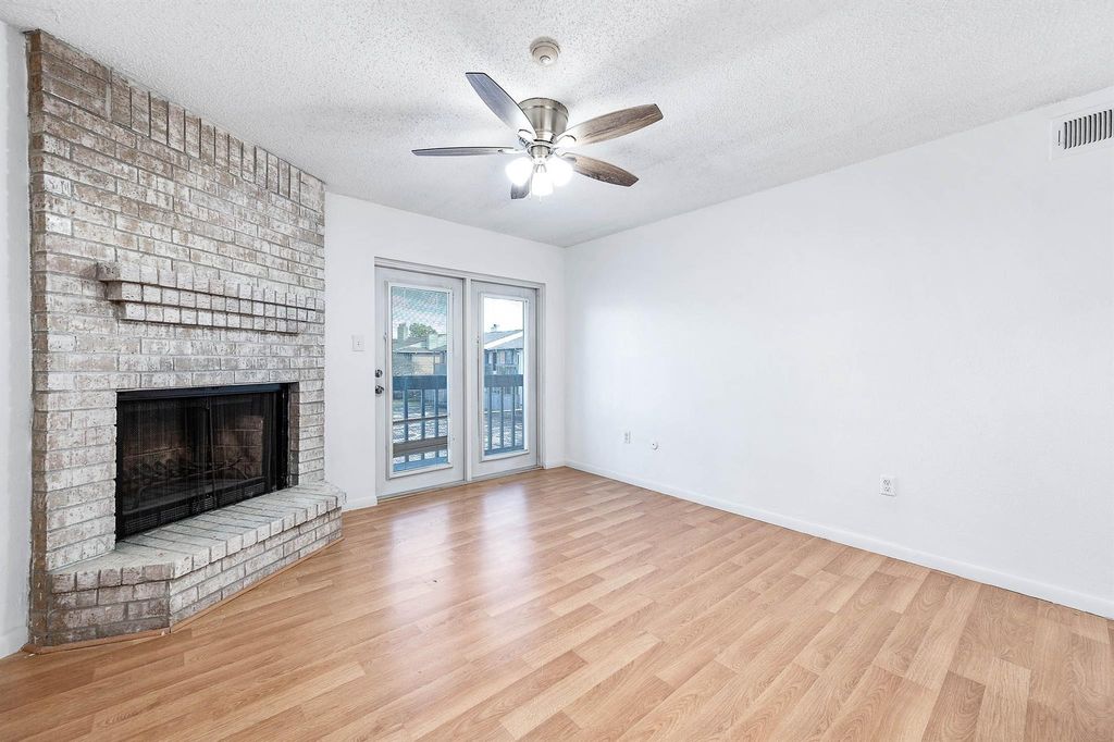 Photo of 260 El Dorado Boulevard #2612, Houston, TX 77598 (MLS # 11921353)