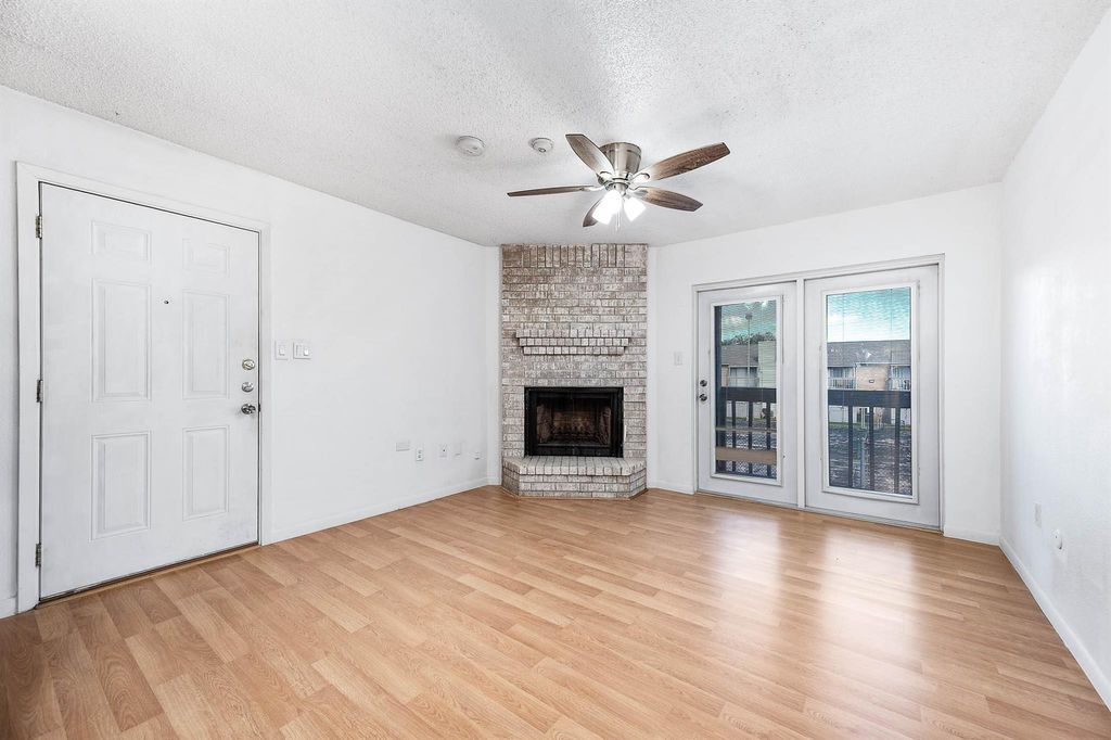 Photo of 260 El Dorado Boulevard #2612, Houston, TX 77598 (MLS # 11921353)