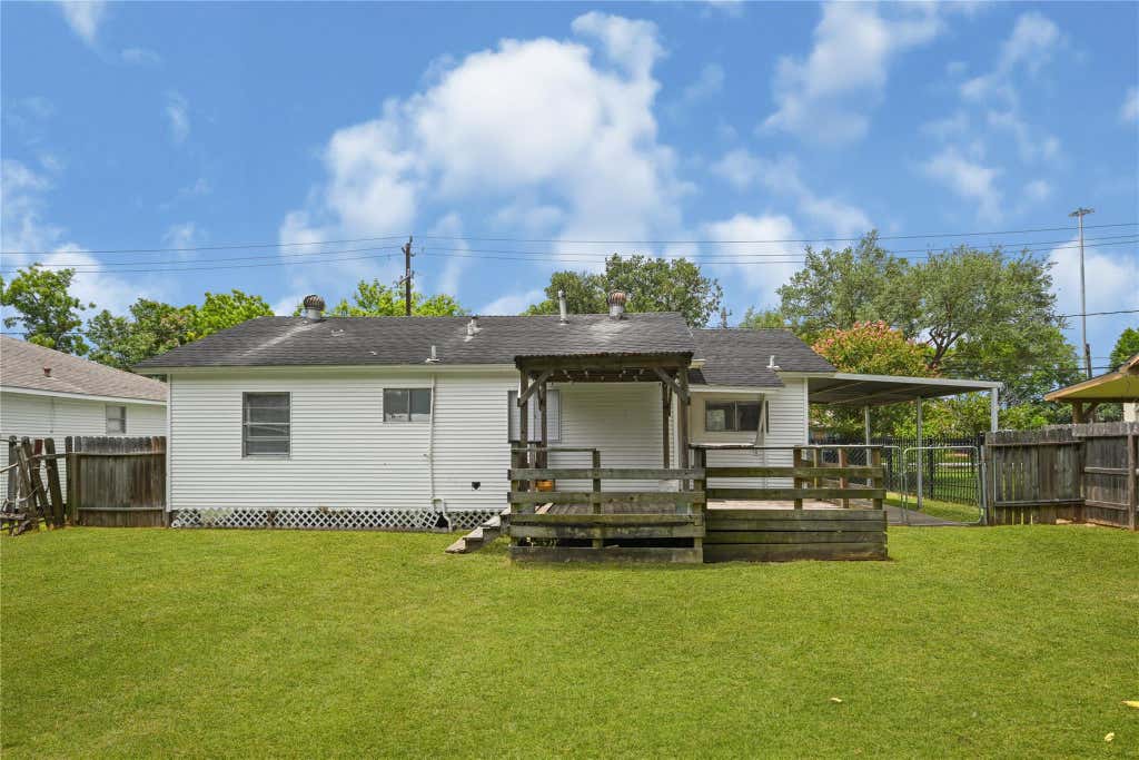 Photo of 2607 Oleander Drive, Pasadena, TX 77503 (MLS # 37235512)
