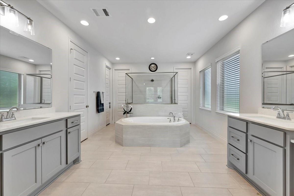 12218 Hickory Arroyo Drive