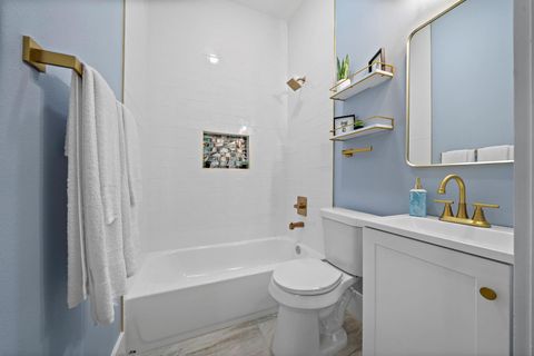 Tiny photo for 2813 Ball Street Street, Galveston, TX 77550 (MLS # 57714700)