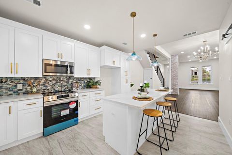 Tiny photo for 2813 Ball Street Street, Galveston, TX 77550 (MLS # 57714700)