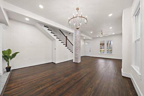 Tiny photo for 2813 Ball Street Street, Galveston, TX 77550 (MLS # 57714700)