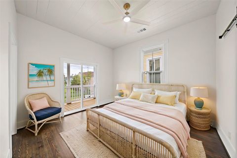 Tiny photo for 2813 Ball Street Street, Galveston, TX 77550 (MLS # 57714700)