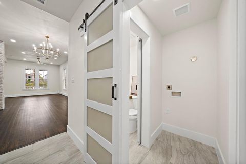 Tiny photo for 2813 Ball Street Street, Galveston, TX 77550 (MLS # 57714700)