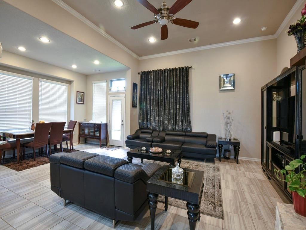 6127 Rosehill Harvest Loop