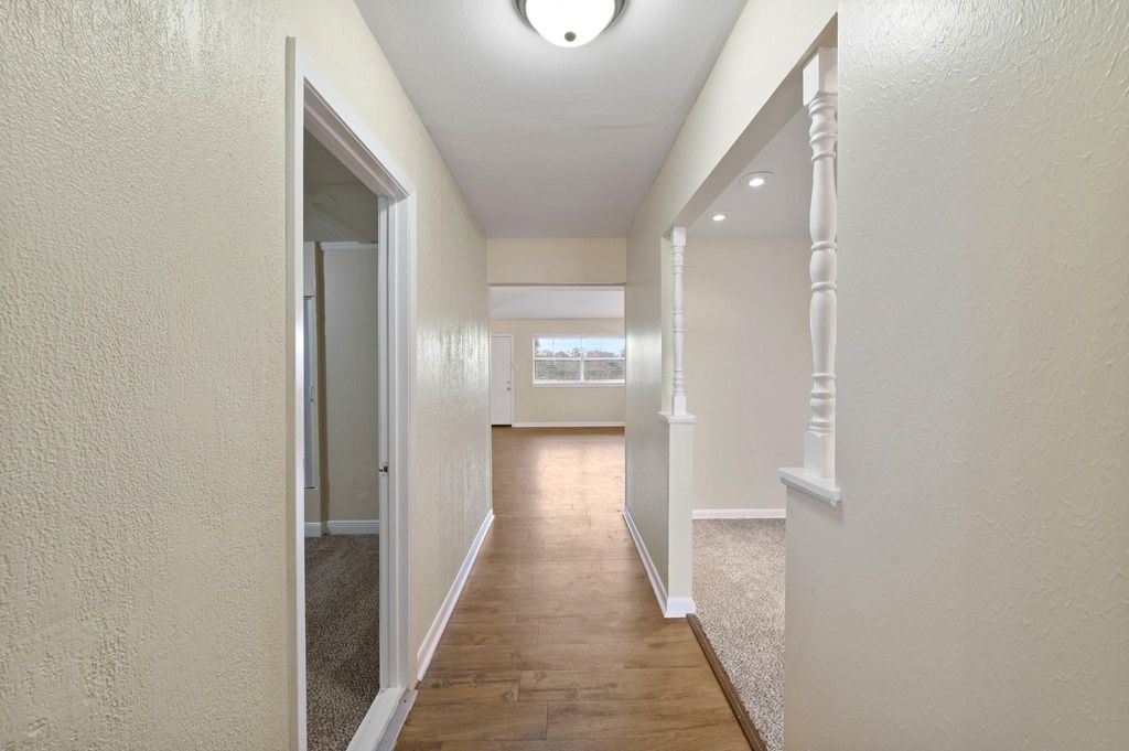 Photo of 2414 Bayou Drive, League City, TX 77573 (MLS # 67370905)