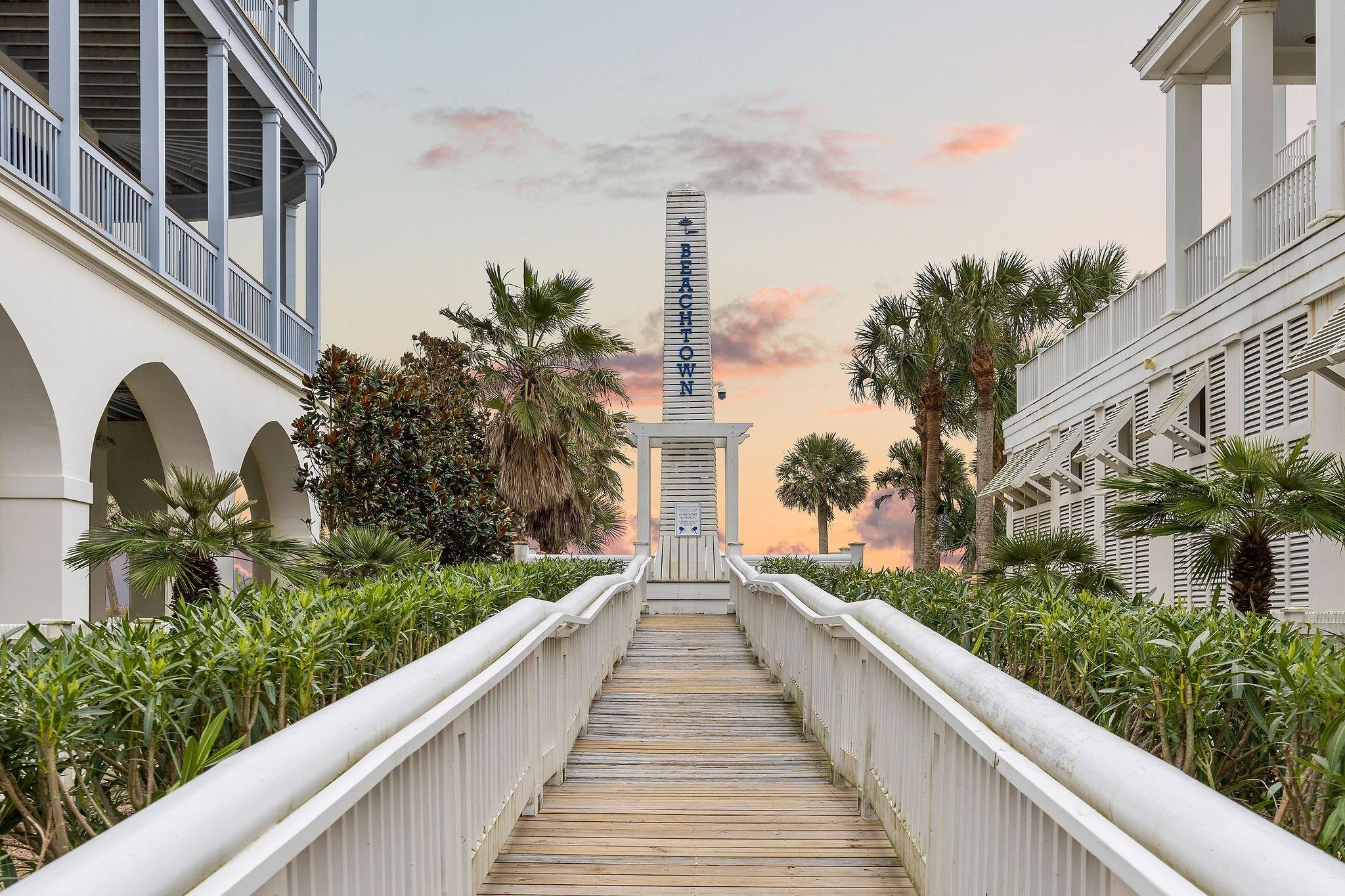 2445 Sunset Passage