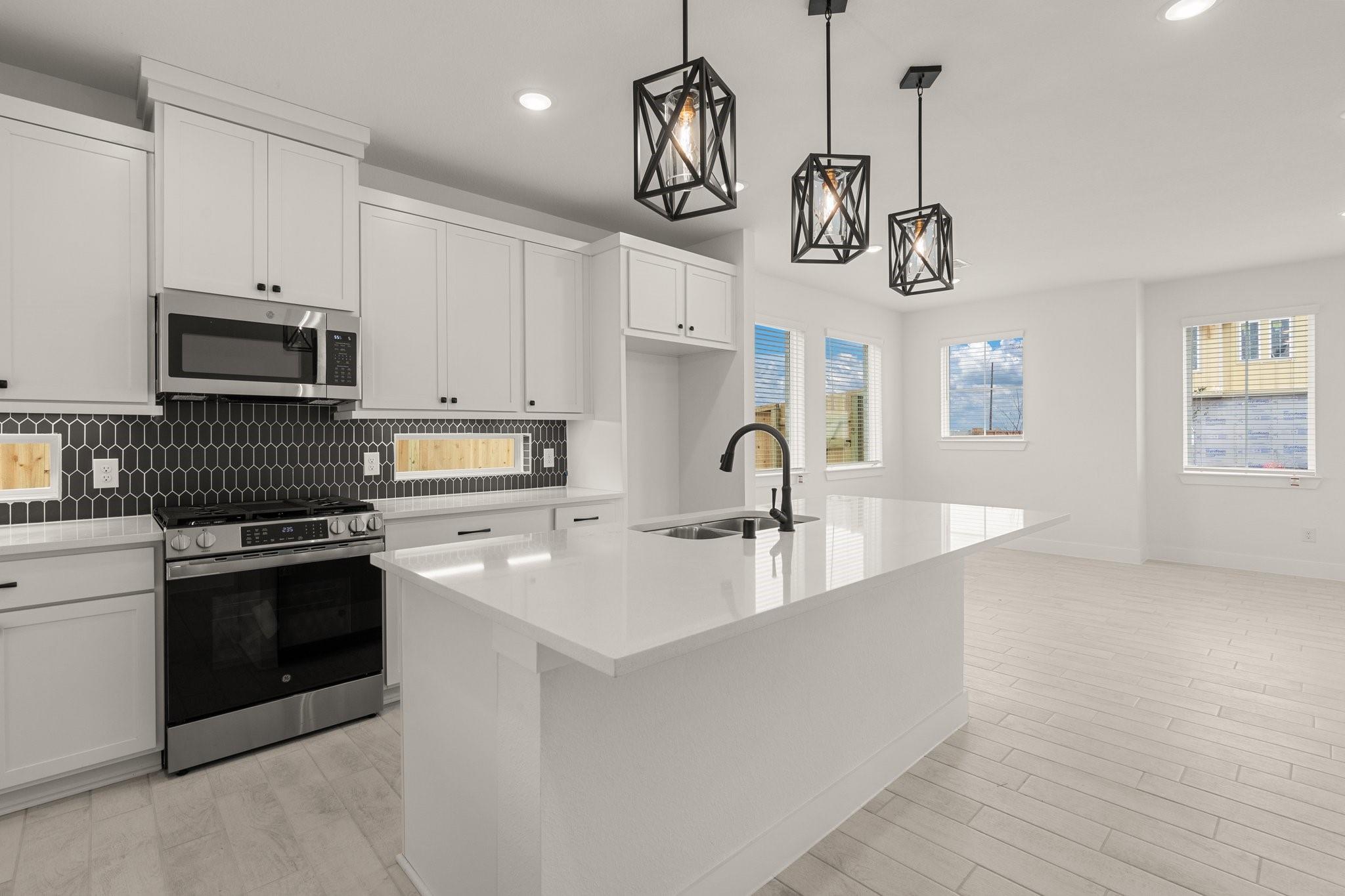 7623 Meadow Mouse Lane