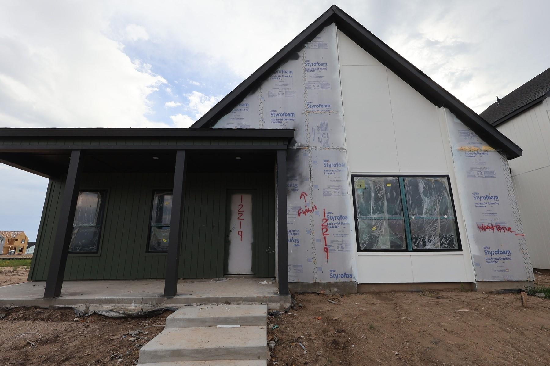 12219 Emerald Enclave Drive