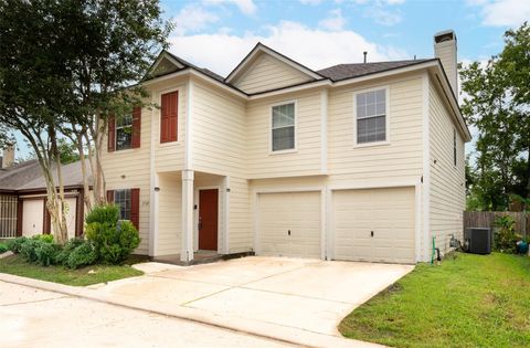 Photo of 11745 Logan Ridge Drive, Houston, TX 77072 (MLS # 94996782)
