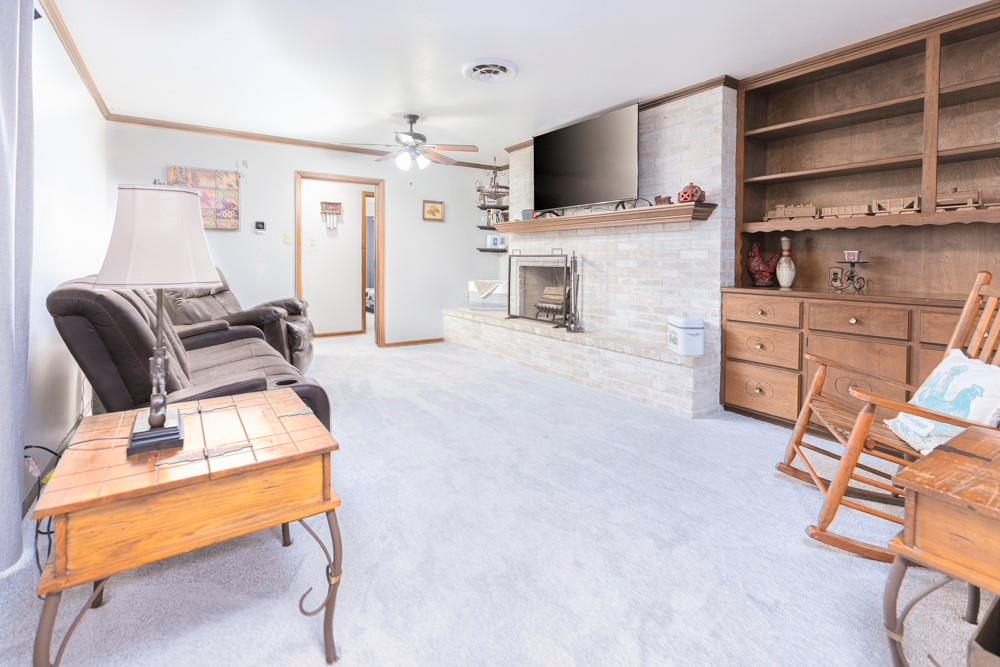 202 W Partridge Road