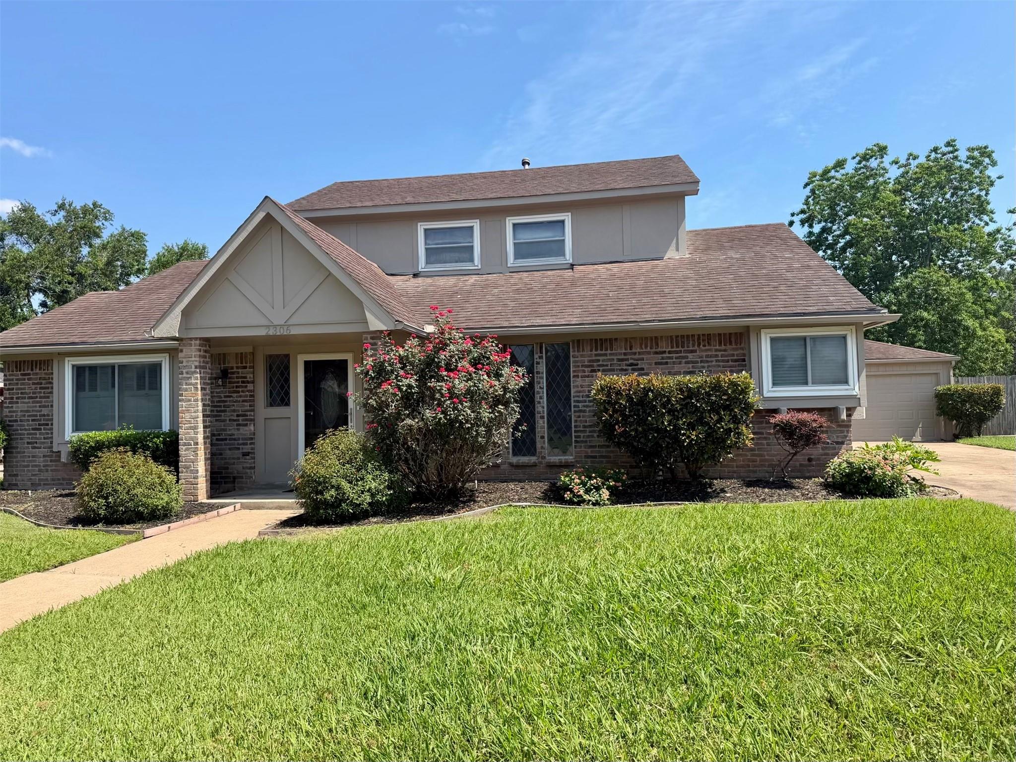 2306 Rushbrook Drive