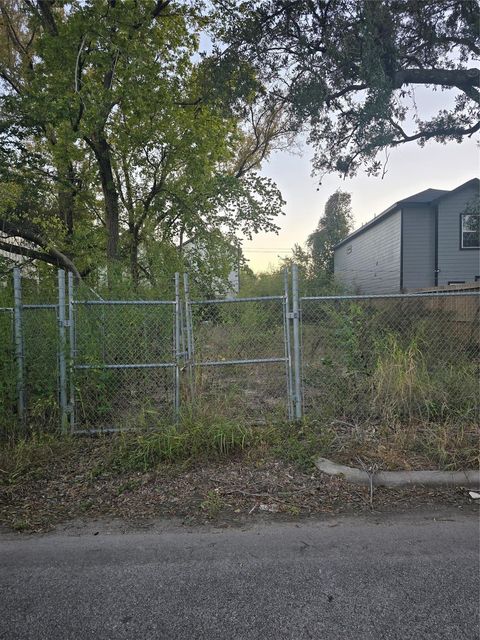 Photo of 3412 Bremond Street, Houston, TX 77004 (MLS # 4187060)