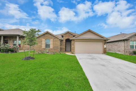 Photo of 8302 Rose Petals Lane, Rosharon, TX 77583 (MLS # 2942608)