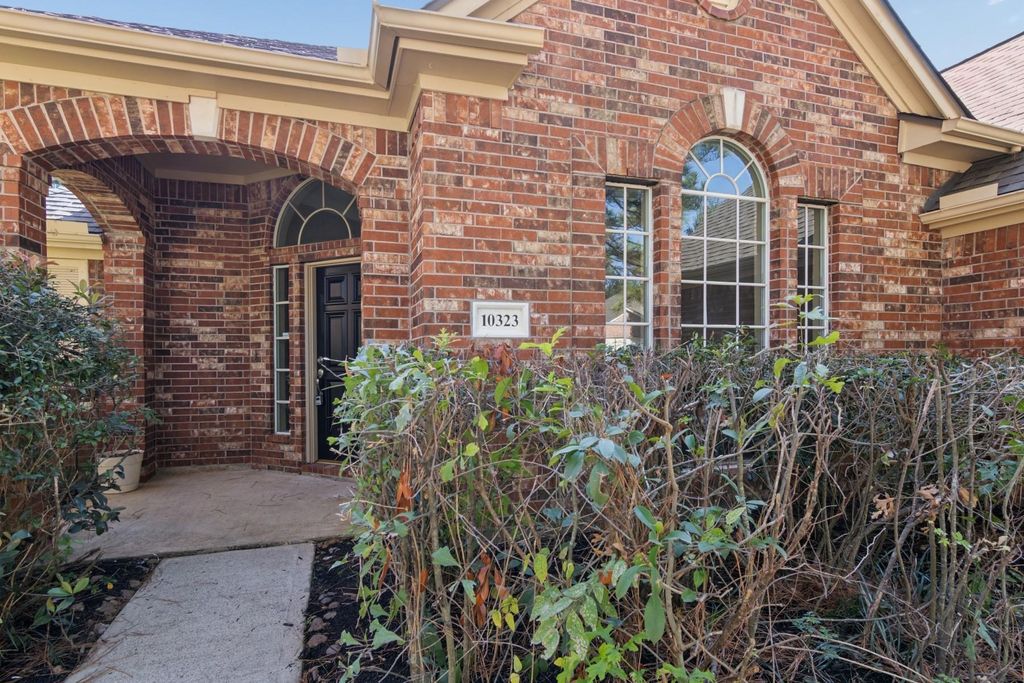 Photo of 10323 Erskine Court, Houston, TX 77070 (MLS # 94809079)