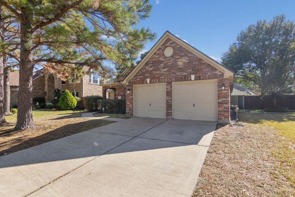 Photo of 10323 Erskine Court, Houston, TX 77070 (MLS # 94809079)
