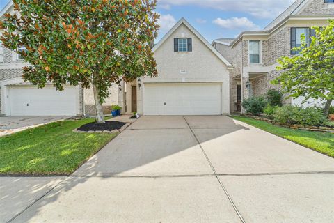 Photo of 14447 Basalt Lane, Houston, TX 77077 (MLS # 12682341)