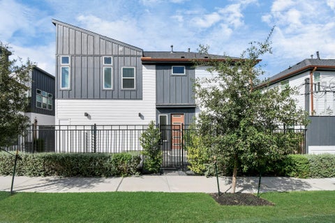 Photo of 829 N Emile Street, Houston, TX 77020 (MLS # 9872658)