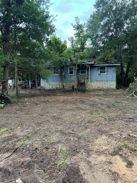 Photo of 260 Bayou Drive, Rose Hill Acres, TX 77657 (MLS # 13250558)