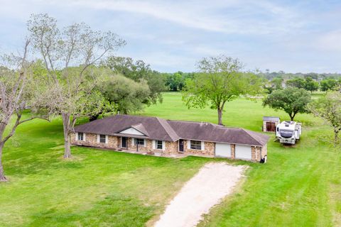 Photo of 2821 Harkey Road, Pearland, TX 77584 (MLS # 90333136)