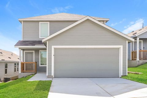 Photo of 3414 Rodgers Hill, San Antonio, TX 78245 (MLS # 94873335)