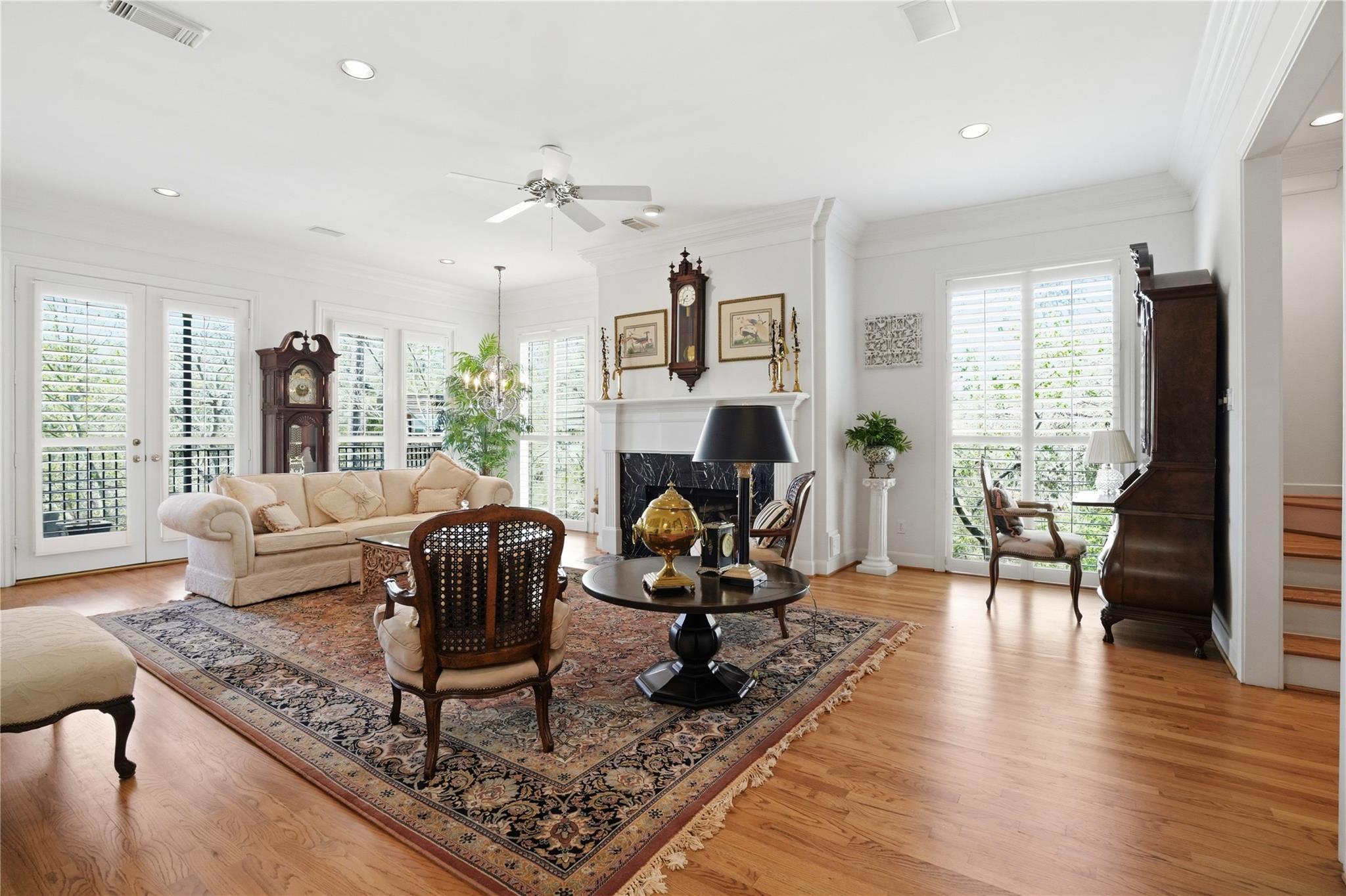 285 Sugarberry Circle