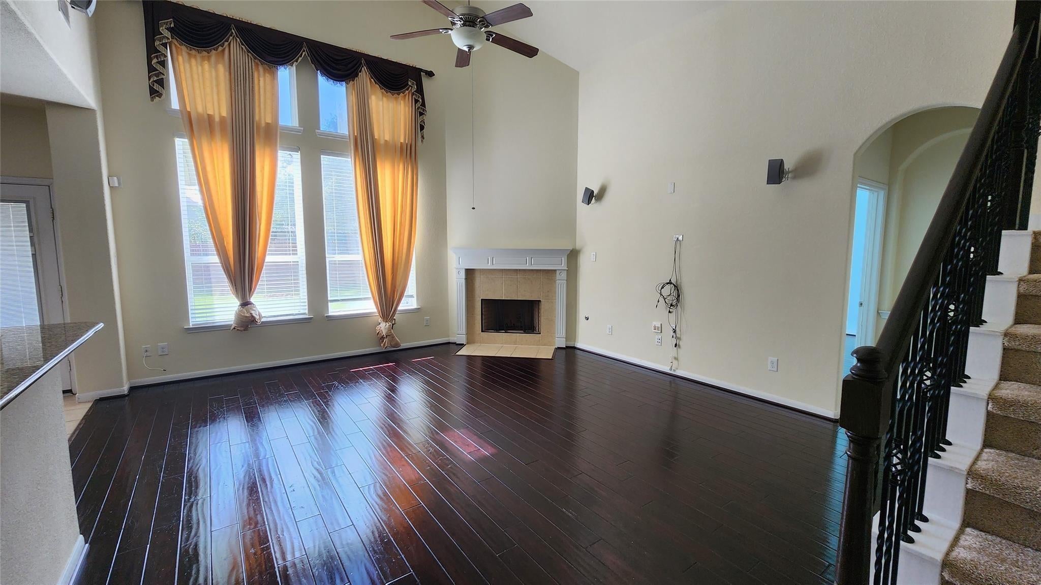 2318 Nashmor Drive