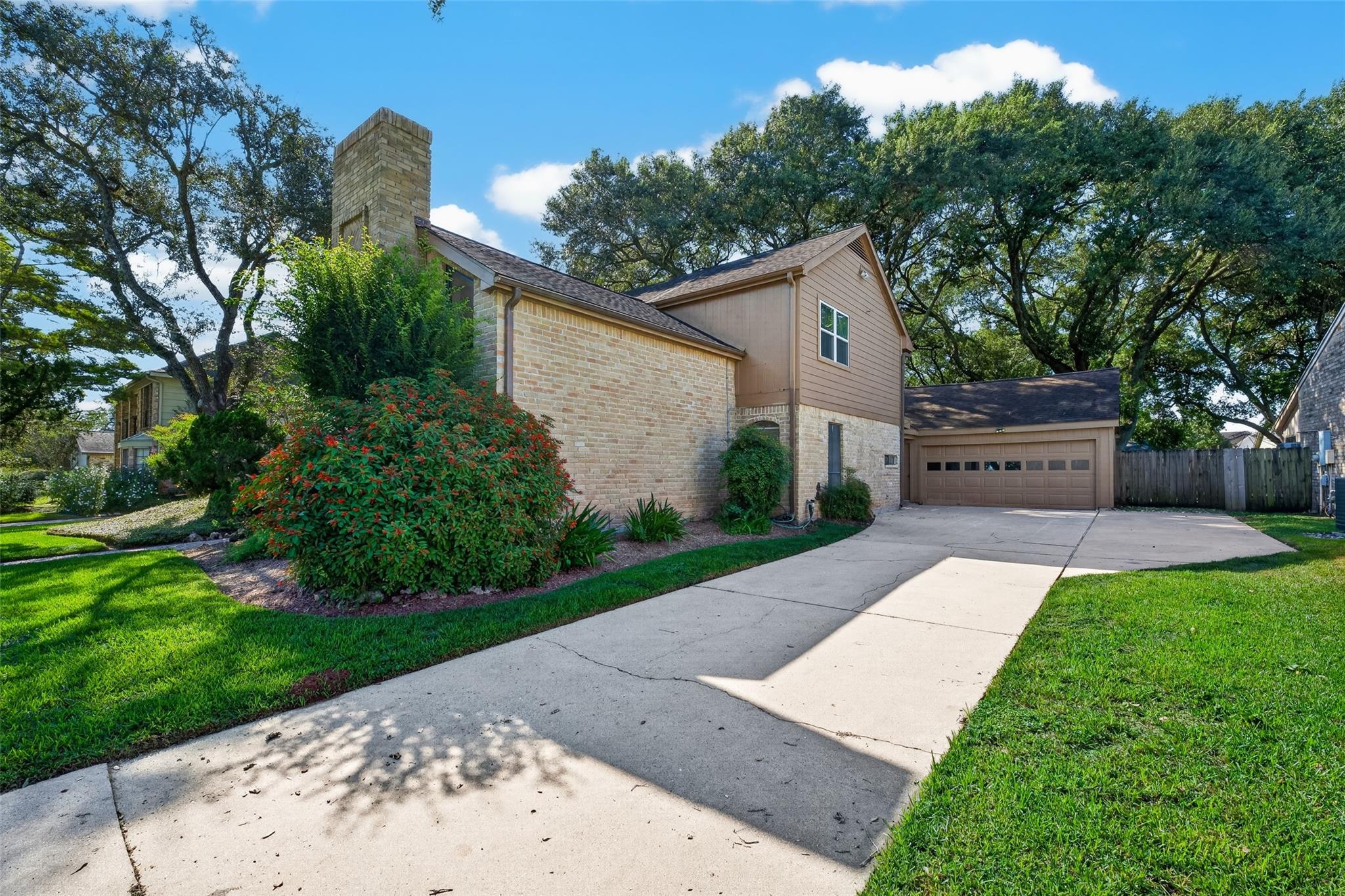 3119 Villa Lane