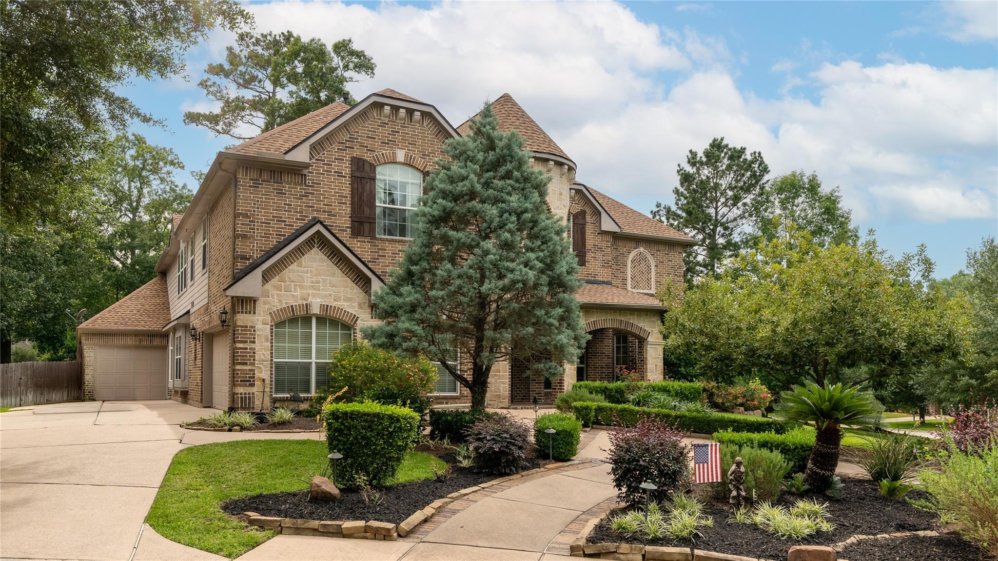 2115 Graystone Ridge Drive